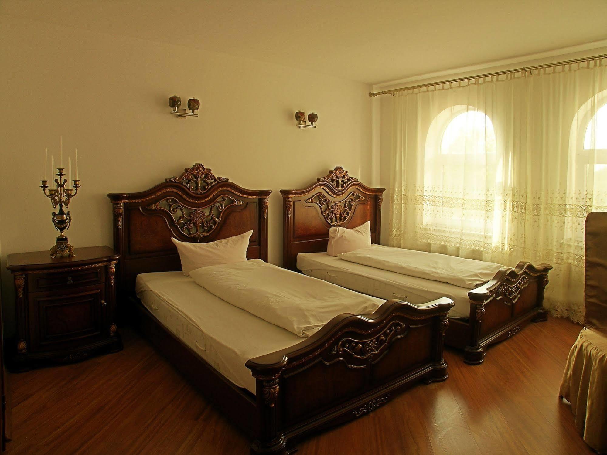 My Warsaw Residence - Czarny Kot Bagian luar foto