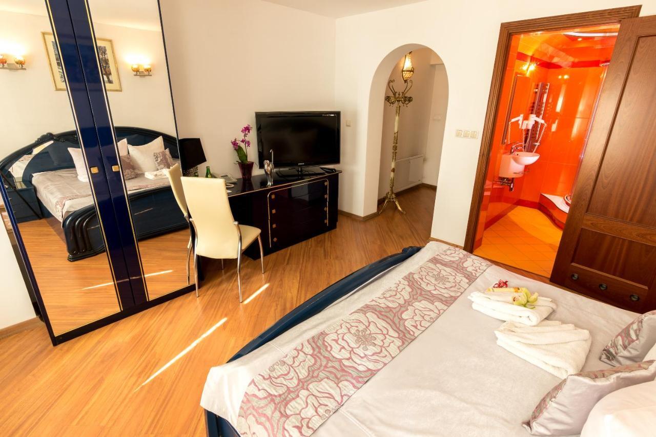 My Warsaw Residence - Czarny Kot Bagian luar foto